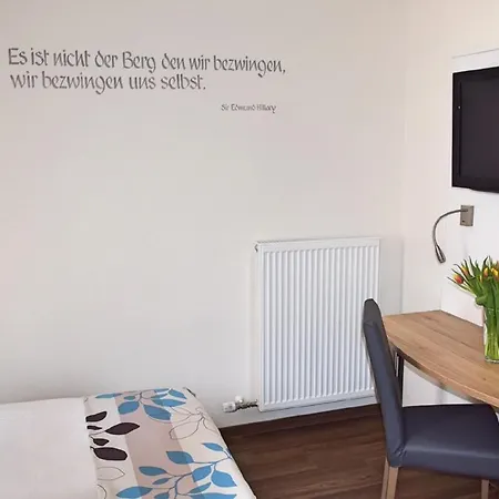 Cafe-hotel Altreuter Hotel
