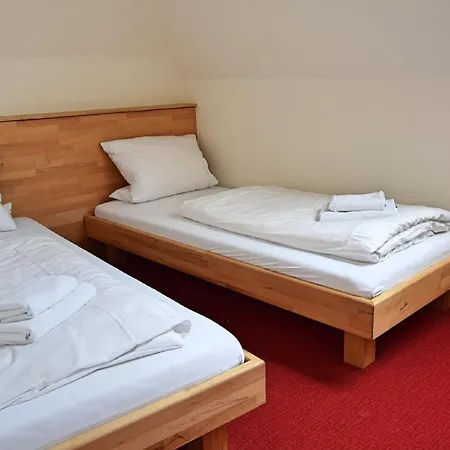 Cafe-hotel Altreuter Nördlingen