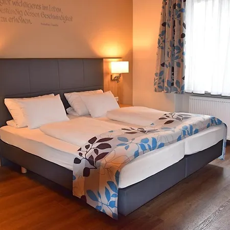 Cafe-hotel Altreuter Hotel