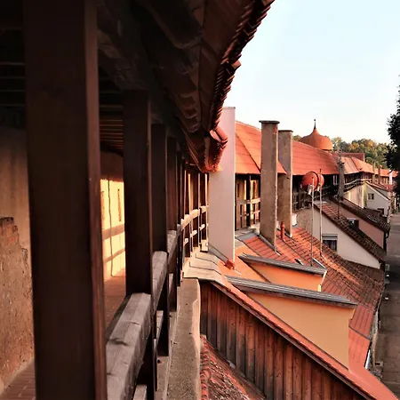 Cafe-hotel Altreuter 3* Nördlingen