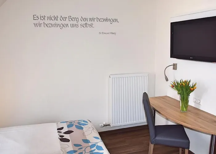 Cafe-hotel Altreuter Hotel