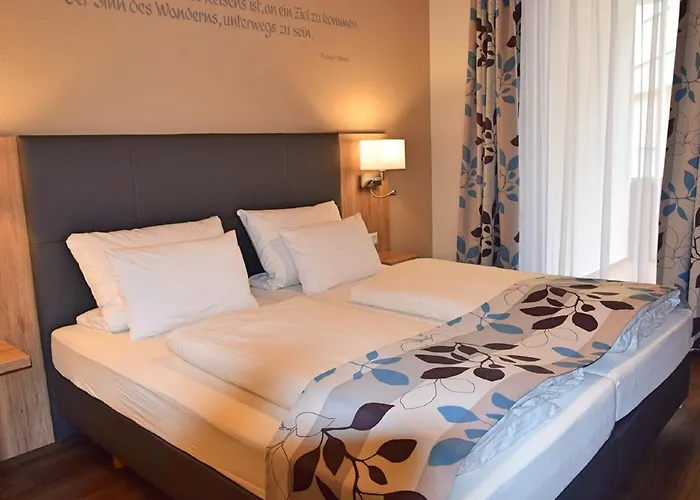Cafe-hotel Altreuter 3*